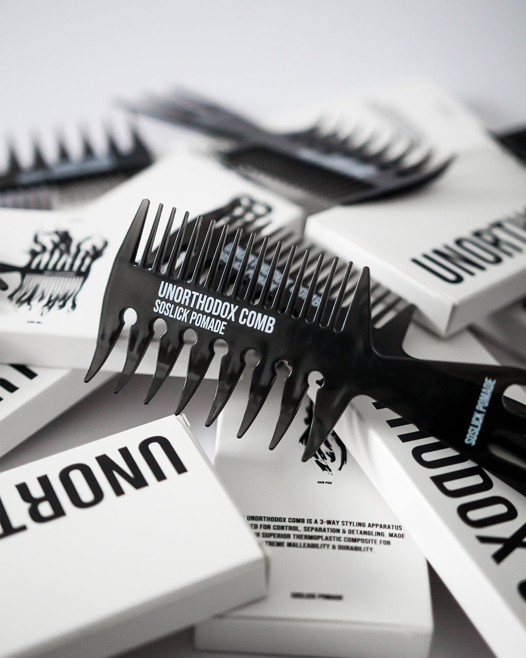 UNORTHODOX COMB